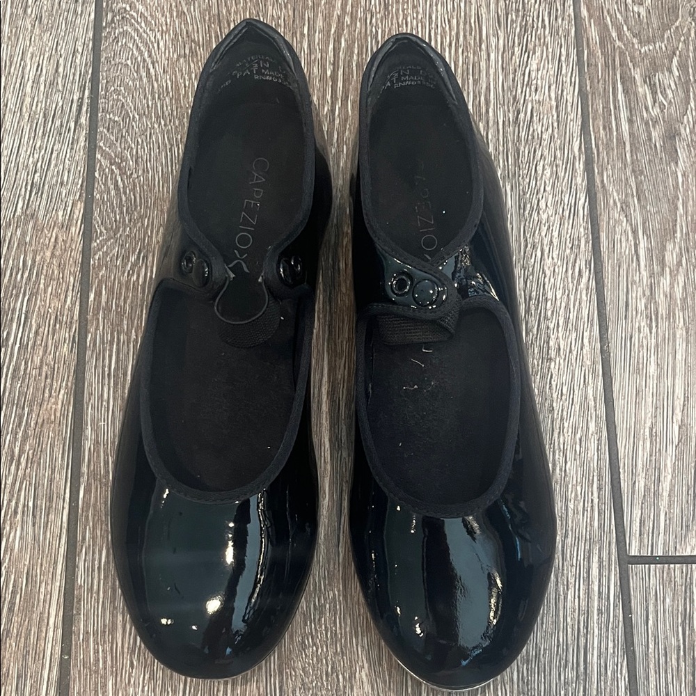 Capezio Women's Shiny Black Tap Shoes